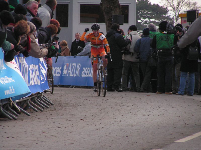 gal/Saison_2006/Sedan_les_Championnats_de_France_Cyclo_Cross/Courses 2006 010.jpg